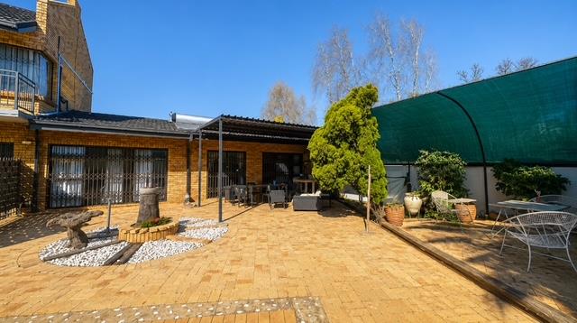 6 Bedroom Property for Sale in Dan Pienaar Free State